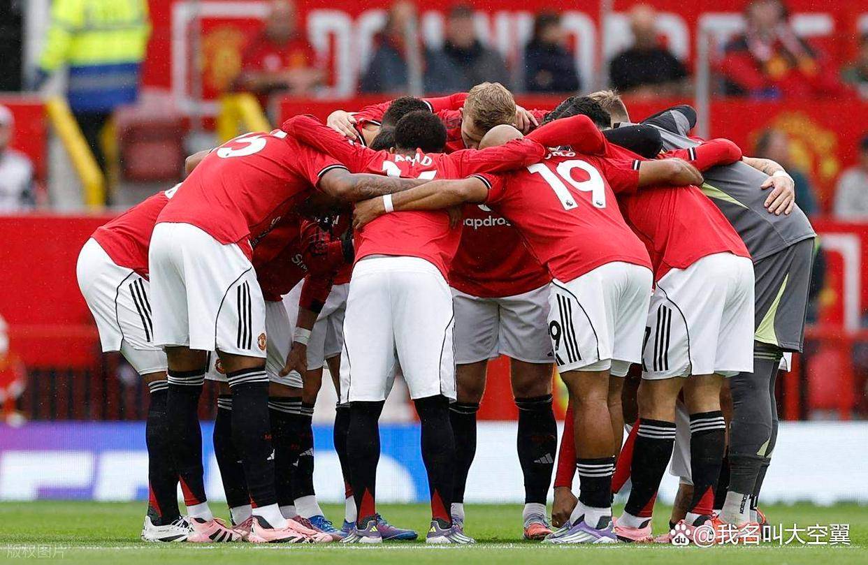 雷速-转折点！曼联手感冰凉；欧联今夜攻防权衡；引发热议；身体对抗强度拉满的简单介绍